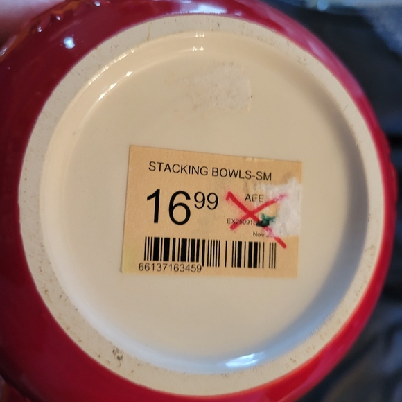 NWT set of 2 stacking bowls Christmas themed new old stock - Picture 5 of 6